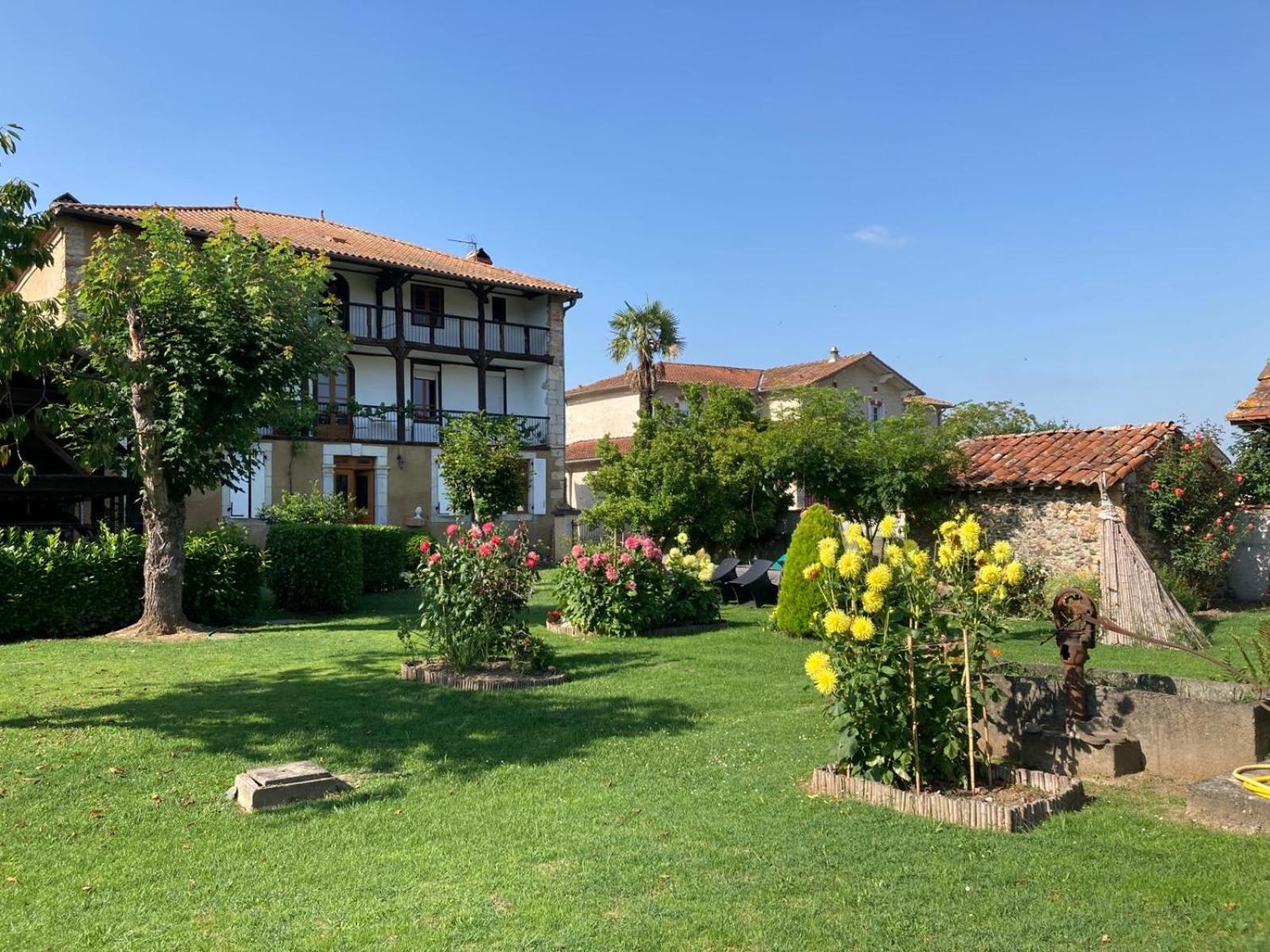 La Maison D'Amalaurille แซ็ง-โกแด็งส์ ภายนอก รูปภาพ